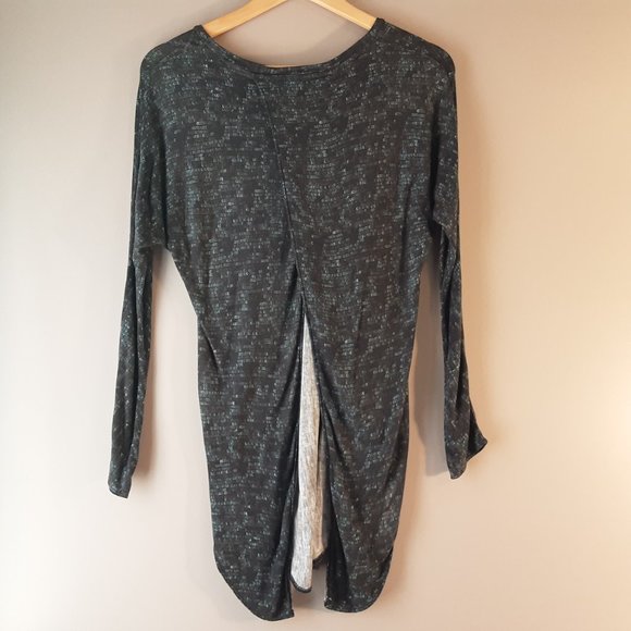 🌞 Aritizia Wilfred 2 x La Riviere Open Back Tops Grey and Black Size XS - Picture 4 of 16